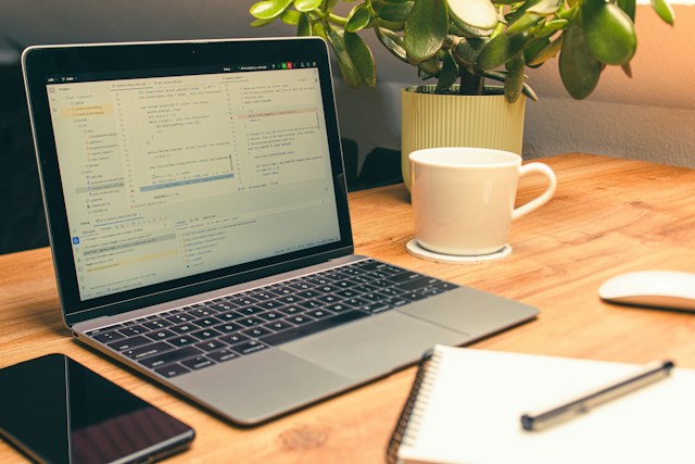 Coordinate Every Supplier with These 7 BigCommerce Shipping Apps for Dropshipping